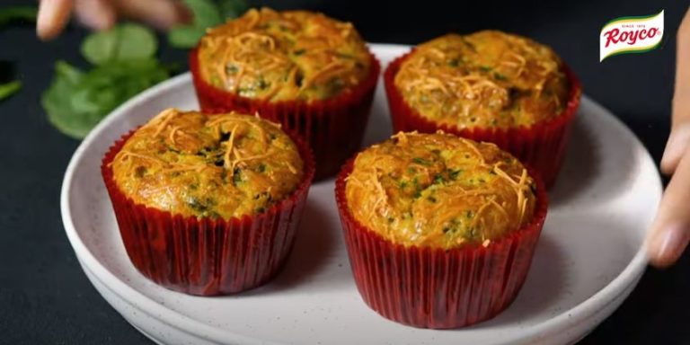 step-spinach-and-cheese-muffins-07