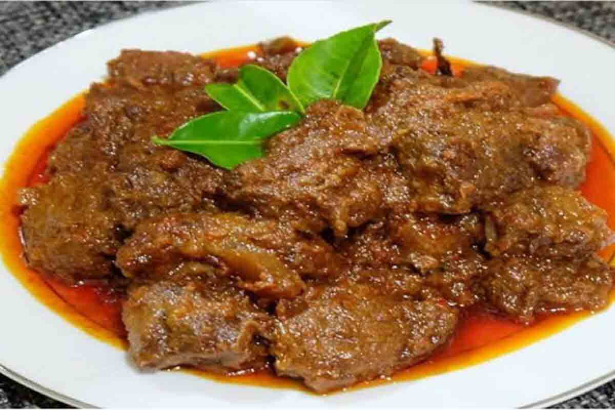 Kalio Daging Sapi, Rendang Setengah Jadi Khas Sumatera Barat Omah Resep