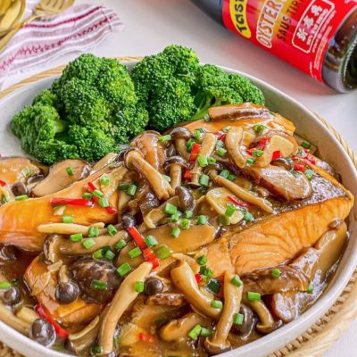 feat-salmon-and-mushroom-with-oyster-sauce