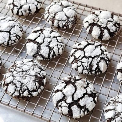 feat-chocolate-crinkle-cookies