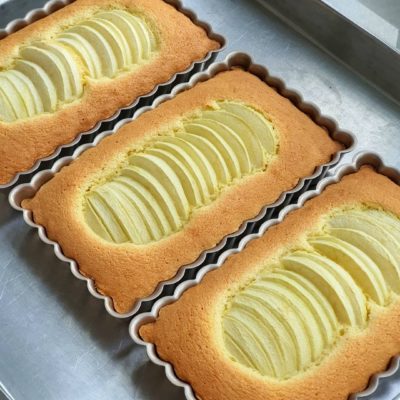 feat-apple-almond-cake