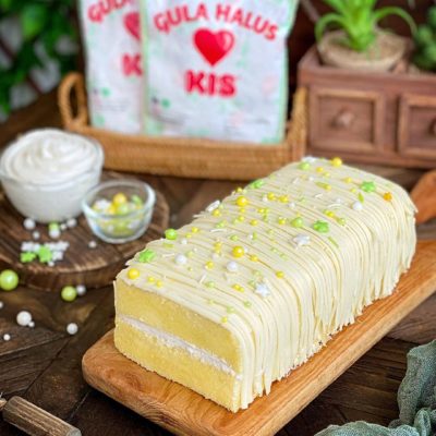 feat-vanilla-sponge-cake-with-cheese